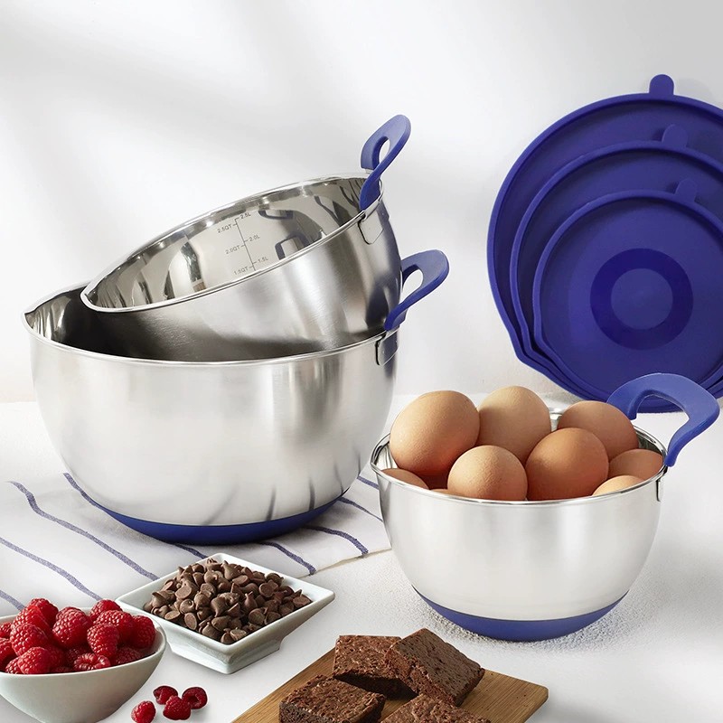 Stainless steel mixing bowl for eggs, salad bowl, mixing bowl with lid, multifunctional non-slip home cooking and dough mixing bowl set, thickened