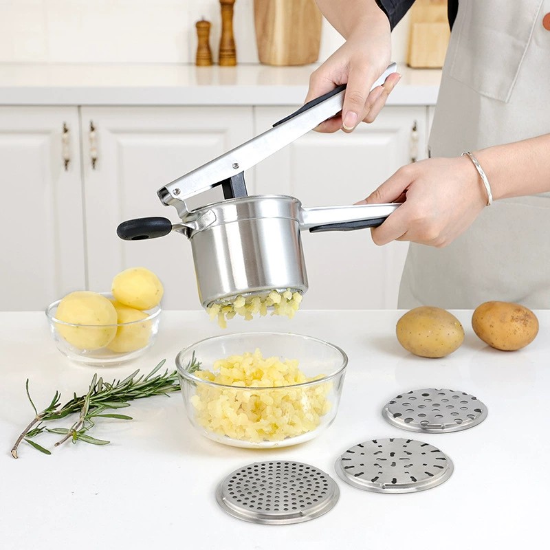 Cross-border new stainless steel potato masher in stock wholesale, manual juicer, potato ricer, creative kitchen gadget